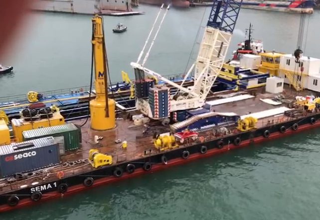 Deck Crane Barge